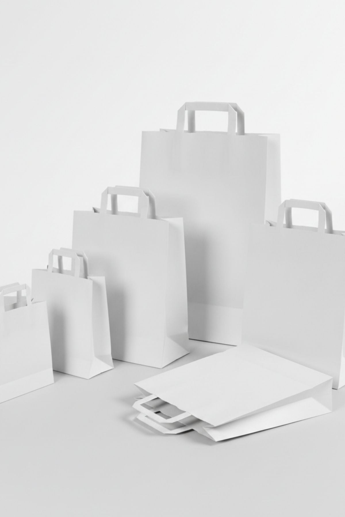 Düz Saplı Kraft Çanta - Kraft Poşet 27 cm x 16 x 29 cm 90 gr. Beyaz 250 Adet